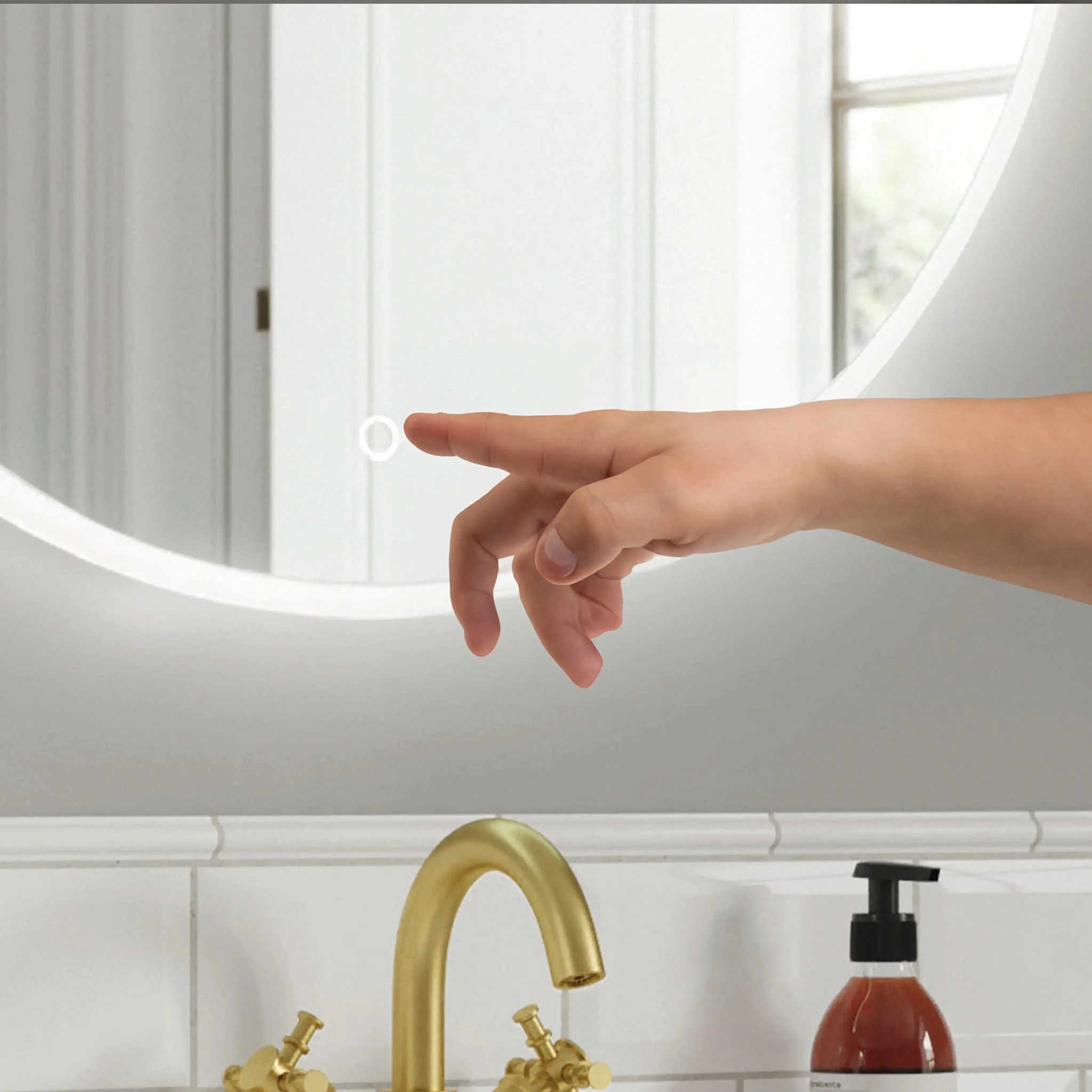 Clarity Round LED Bathroom Mirror - Image 10