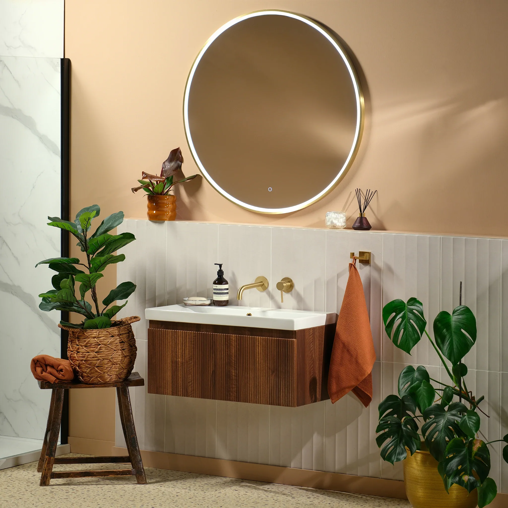 Kali Round LED Illuminated Mirror - Image 14