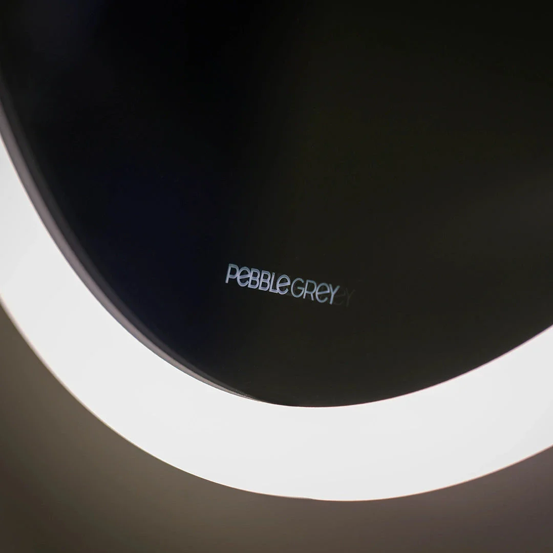 Verve Oval Rechargeable Battery LED Mirror - Image 4